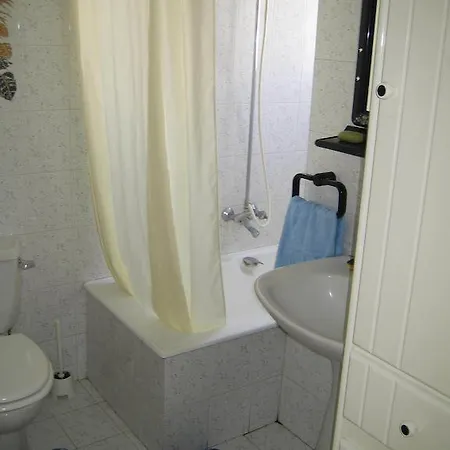 Дом отдыха Maisonette Yacht Club *